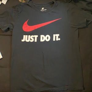 Nike T-shirt
